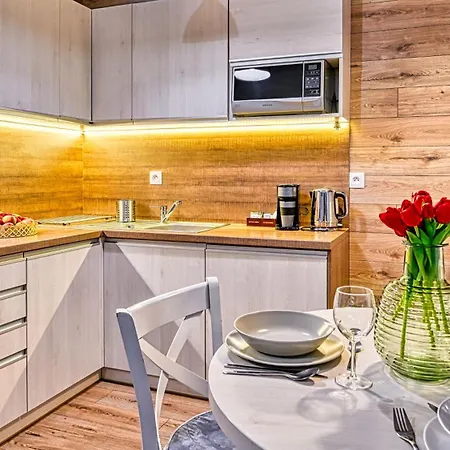 Bawaria Ii, Sun & Snow *