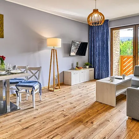 Bawaria Ii, Sun & Snow 스클라르스카포렘바