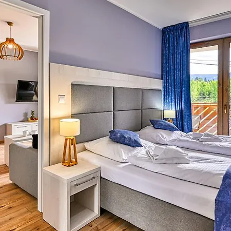 Bawaria Ii, Sun & Snow 스클라르스카포렘바