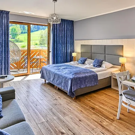 Bawaria Ii, Sun & Snow 스클라르스카포렘바